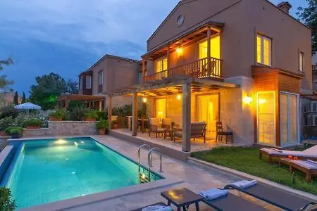 Yuzbir Villa *